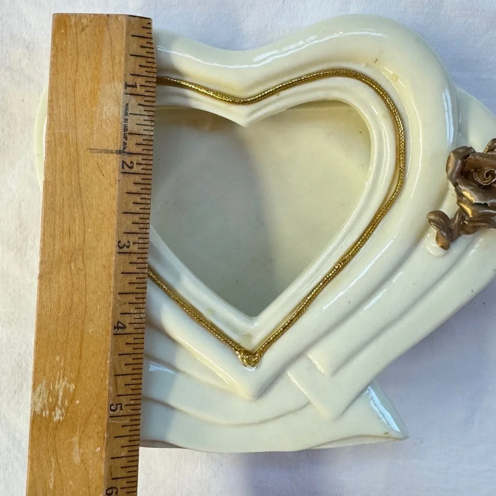 White Open Heart Porcelain Picture Frame